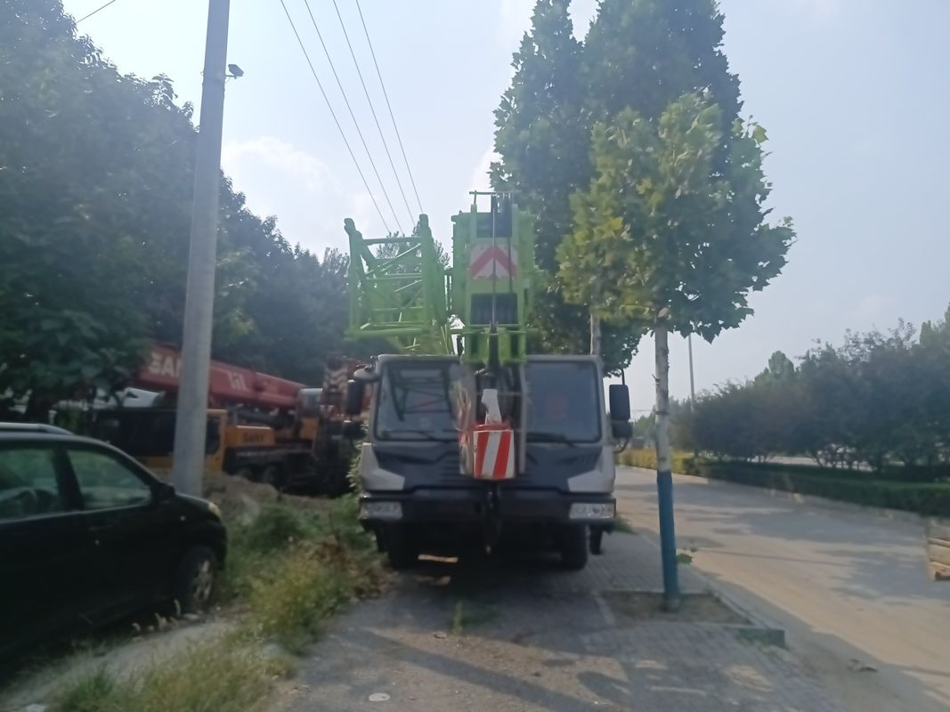 50 Tonnen 55 Tonnen Lastwagenkrane Gebrauchtes Teleskopkrane Sonstiger Motor Sonstiger Hydraulikzylinder