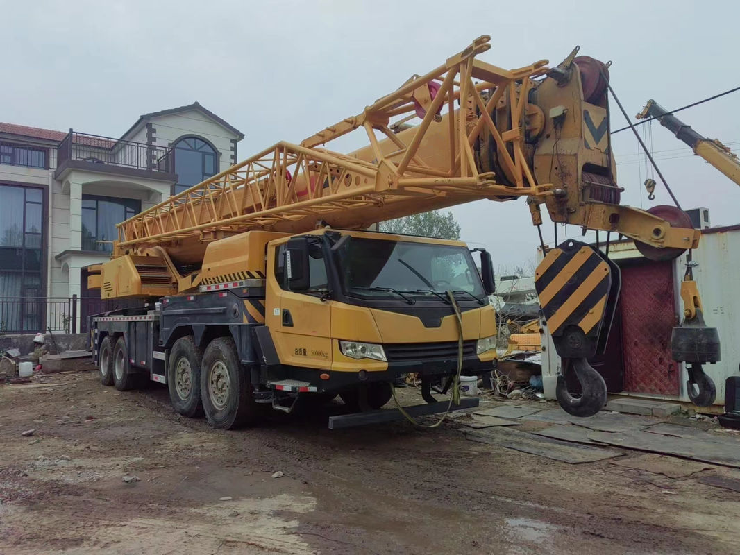 80 Tonnen schwerer Lkw-Kran mit Teleskop-Hydraulikarm in 2018 und 2001-4000 Arbeitsstunden
