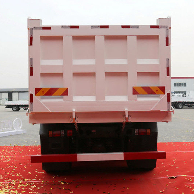 31 Tonnen Lastkapazität 8X4 HOWO Dump Truck 460 PS Gebraucht mit 2 Rückwärtsschaltnummern
