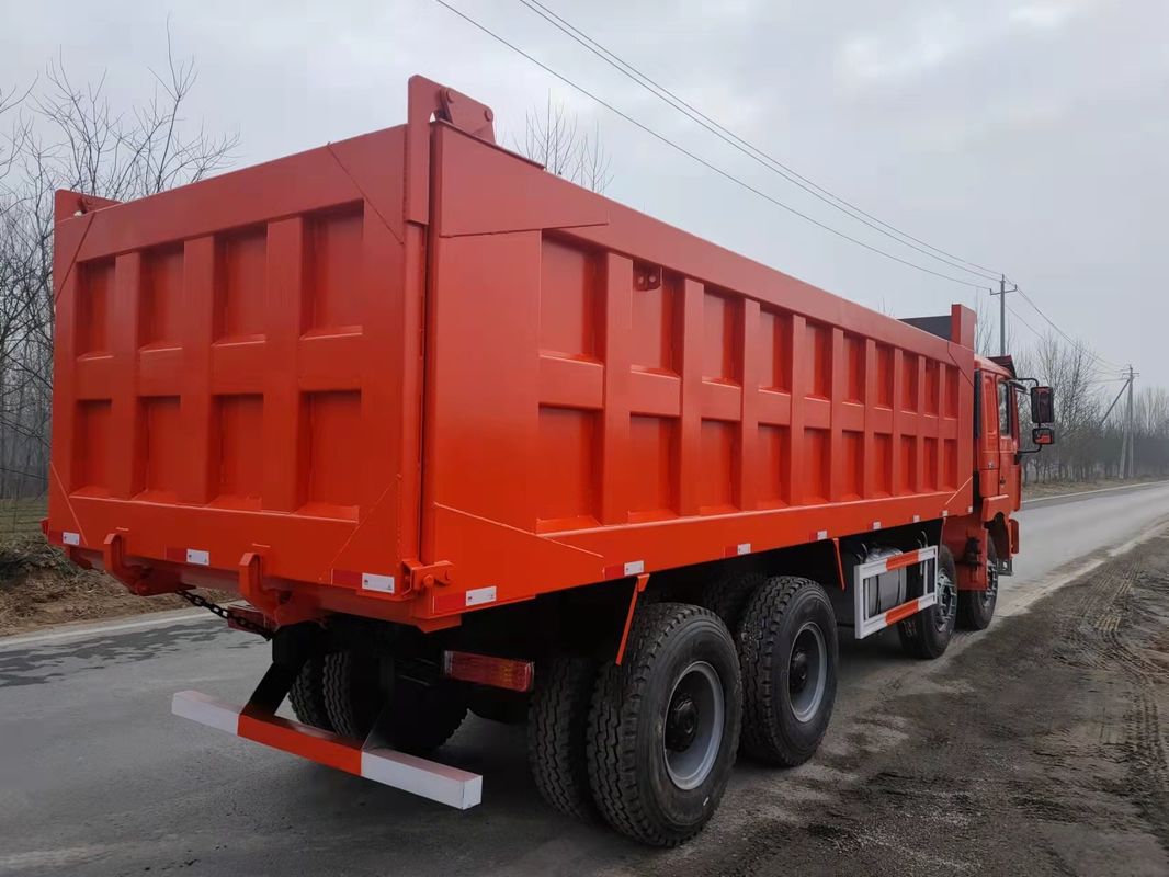 10 Vorwärtsverschiebung Gebraucht Shacman Howo 8*4 RHD Schwerlast-Dump Truck Tipper Truck Dumper
