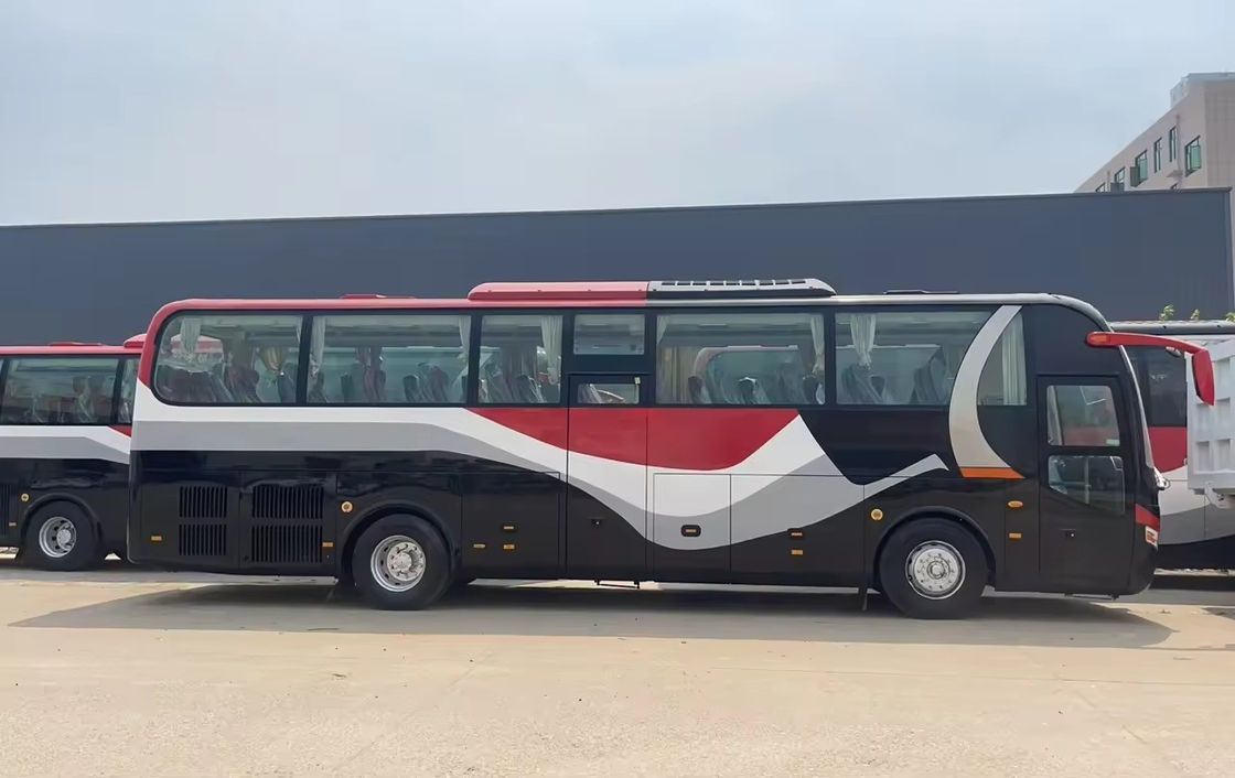 Vorder-/Hinterlaufbahn mm 1750/1586 Anpassung Luxus 50-Sitzer Bus Gebrauchtes Linksfahrer Bus
