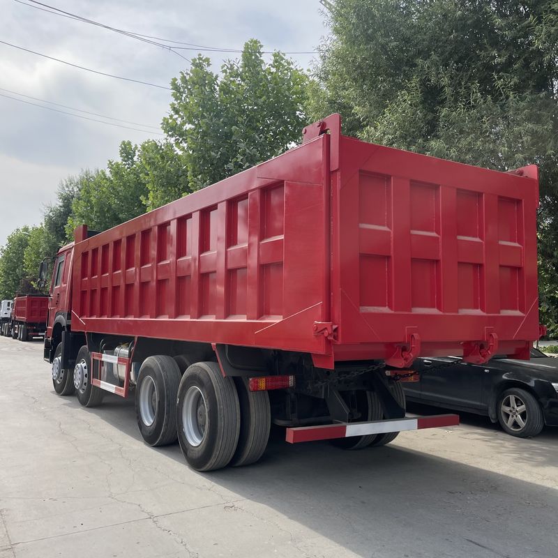 Maximaldrehmoment 1500-2000Nm SINO TRUCK verwendet HOWO 8*4 Schwerlast-Dump Truck Tipper Dumper