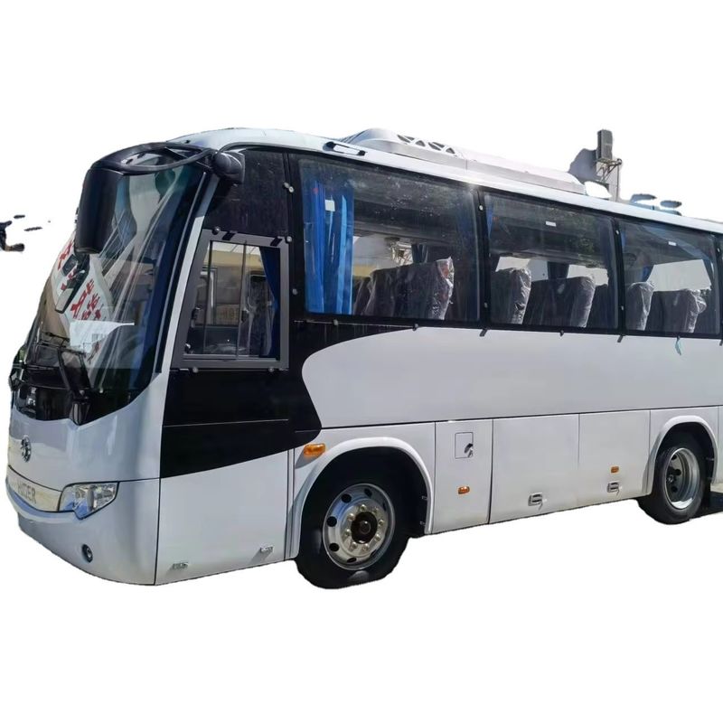 Lieferbereiter RHD LHD Bus mit 8900 ml Hubraum und Handgetriebe