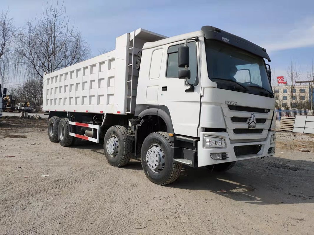 LHD SINO Gebraucht HOWO 8*4 Schwerlast-Dump Truck Tipper Truck Dumper mit 11-20T Kapazität