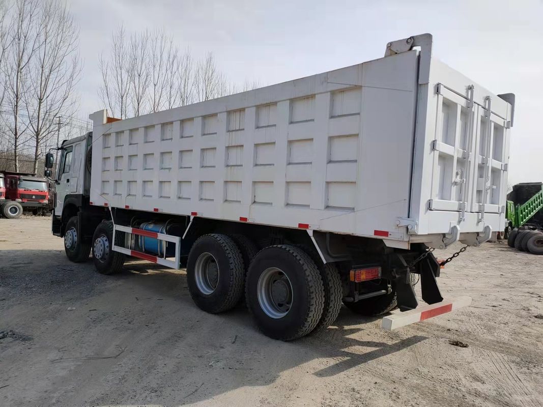 LHD SINO Gebraucht HOWO 8*4 Schwerlast-Dump Truck Tipper Truck Dumper mit 11-20T Kapazität