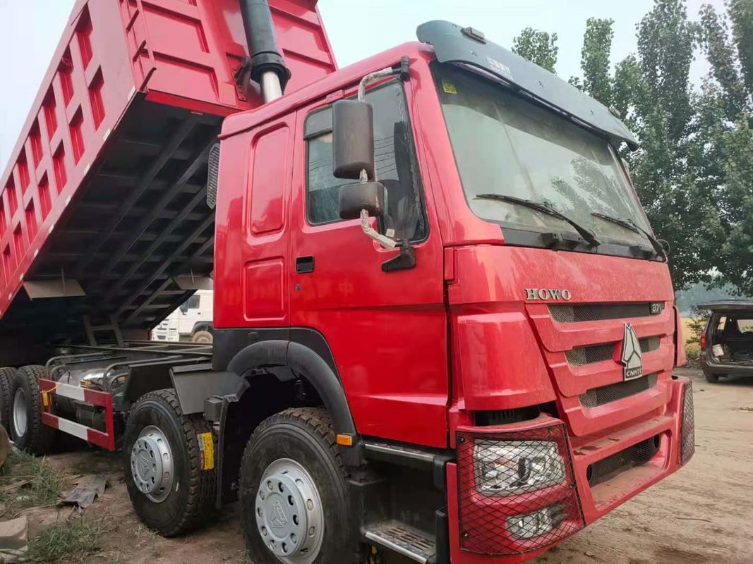SINO 8*4 Schwerlast-Dump Truck Tipper Truck LHD Kapazität Last 11 20T Motorkapazität 8L