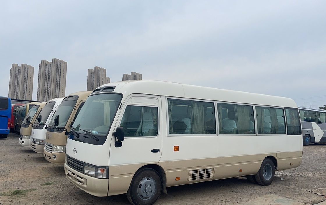 Luxus genutzte Toyota Coaster 30-Sitzer Dieselbus für Euro 3 Emissionsstandard