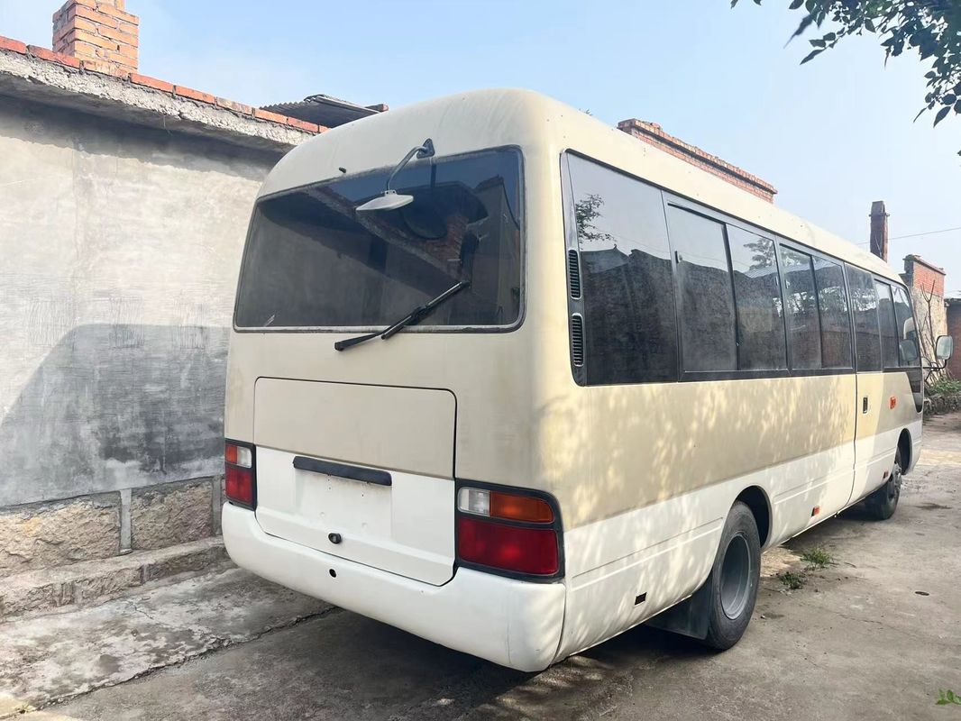 Motorkapazität 4L Toyota Coaster 30 Sitzplätze Linkslenker LHD Gebrauchtbusse für Touristen