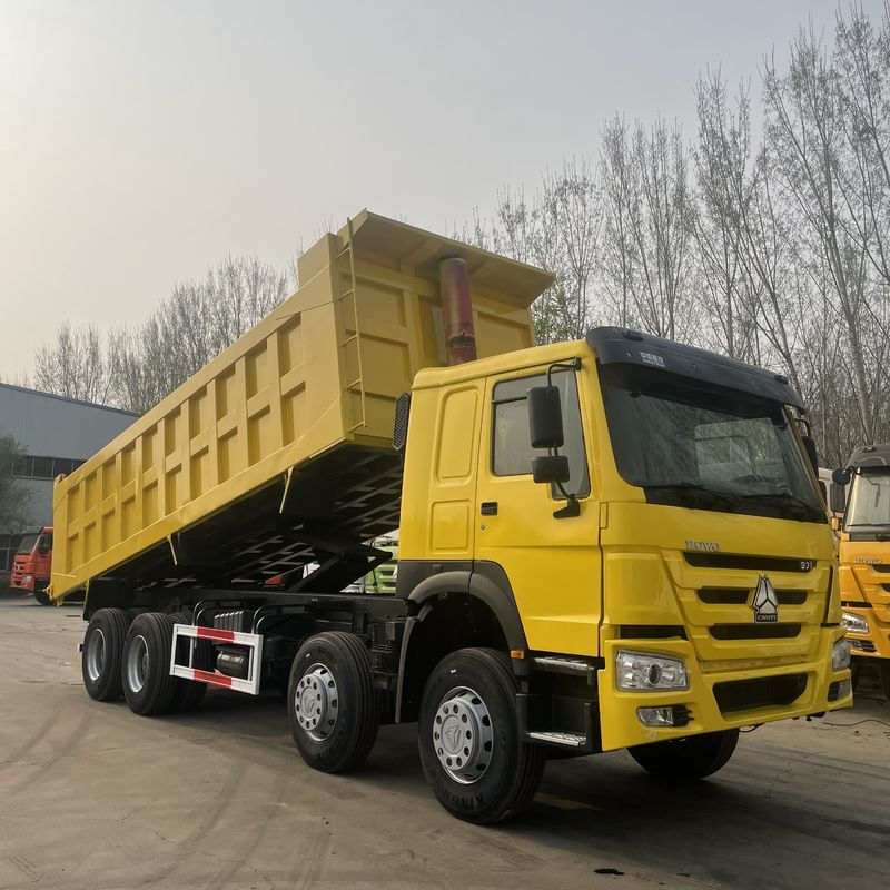 RHD SINO HOWO 8X4 Schwerlastfahrzeug G.V.W. 31T Getriebe FAST12JSXD240T