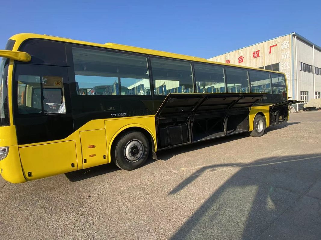 Kapazität 12m lang 68 Sitzplätze COACH Busse Euro 3 Emissionsstandard und Sitzplätze 30