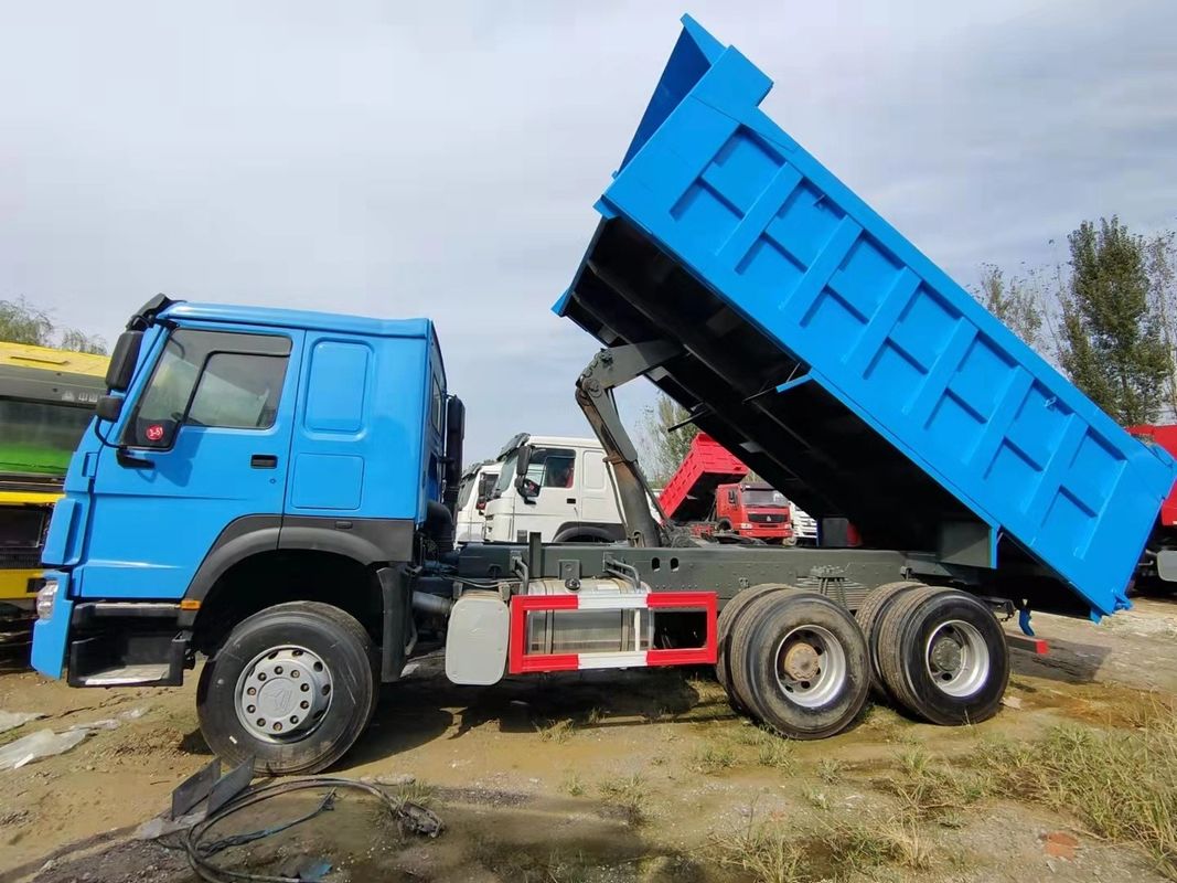 SINO TRUCK 12 Räder HOWO LHD 6*4 Schwerlast-Dump-Truck für Schwerlastanwendungen