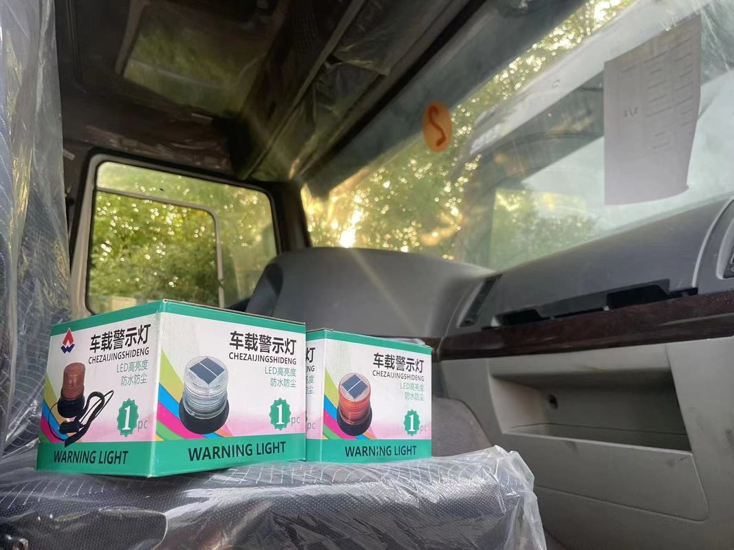 SINO TRUCK HOWO 371HP 6X4 Schwerlastfahrzeug Gebraucht-Dump Truck Kipper Truck mit 10 1 PCS Reifen