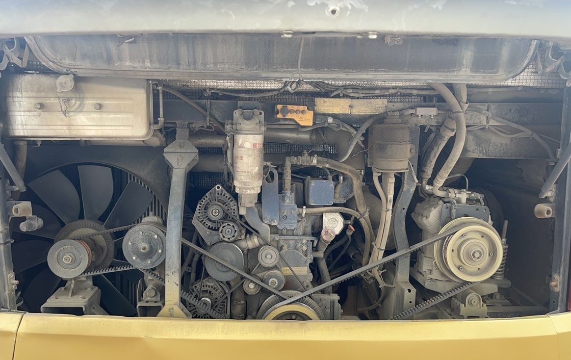 Euro 3 Emissionsstandard 65-Sitzer Bus mit Umbau und 8L-Motorkapazität