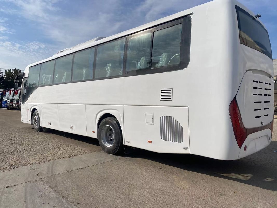 Sitzplätze 50 41/65 Sitzplätze ZK6120 Passagierbus Links/Rechts Fahrwerk 12000mm * 2550mm * 3720mm