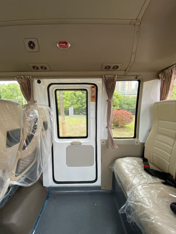 2023 Jahr Coaster Bus 30-Sitzer RHD Minibus mit Motorkapazität 4L aus Japan