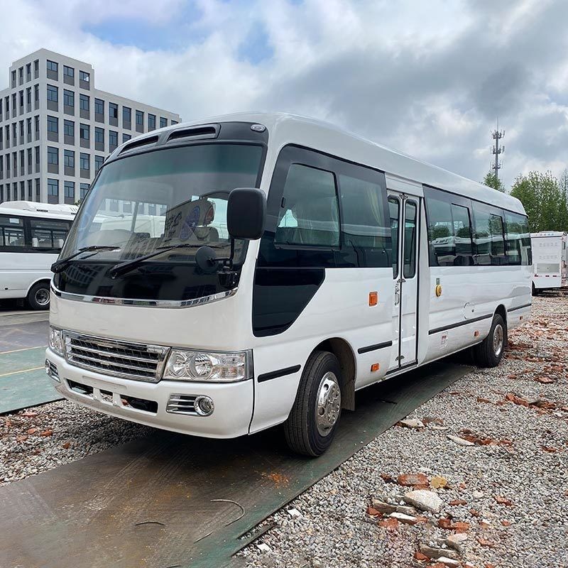 Zweithander Luxusbus 2023 Toyo ta Coaster 30 Sitzplätze LHD RHD Dieselmotor