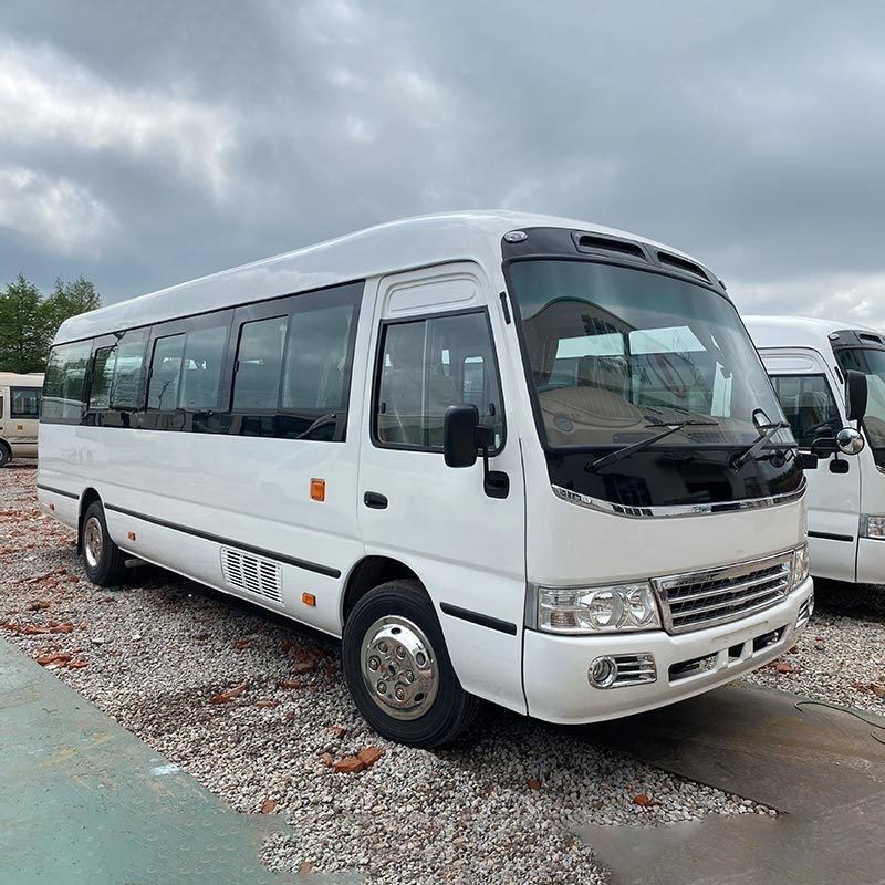 Maximalgeschwindigkeit 100 km/h Passagierwagen 31 Sitzplätze Minibus für den Transport von Veranstaltungen