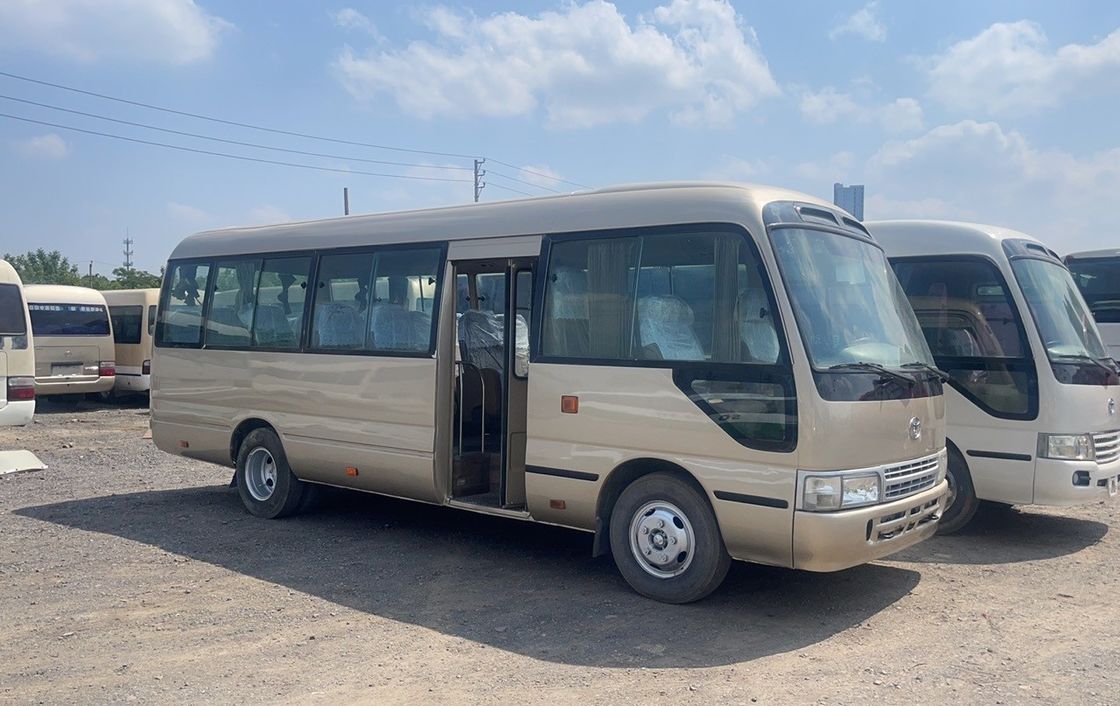 18 Sitzplätze Dieselmotor Minibus mit manuellem Frontfenster und ohne Sonnendach von FOTON