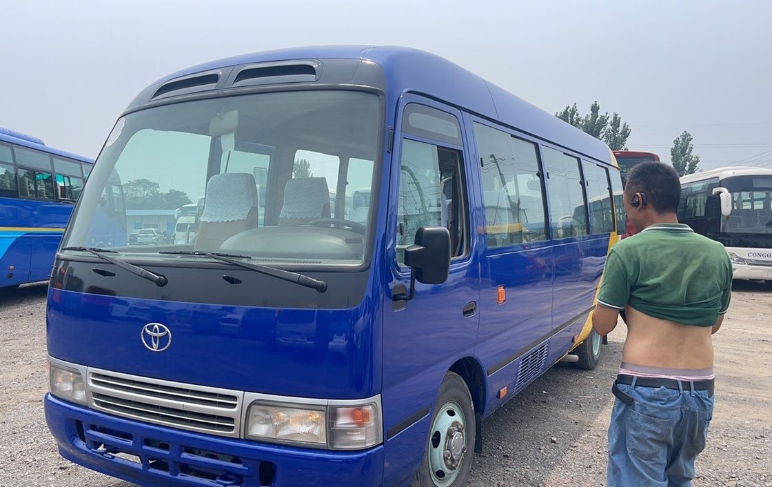 Handgetriebe 19-30 Sitzplätze Minibus in gutem Zustand EURO 3 Emissionsdieselmotor
