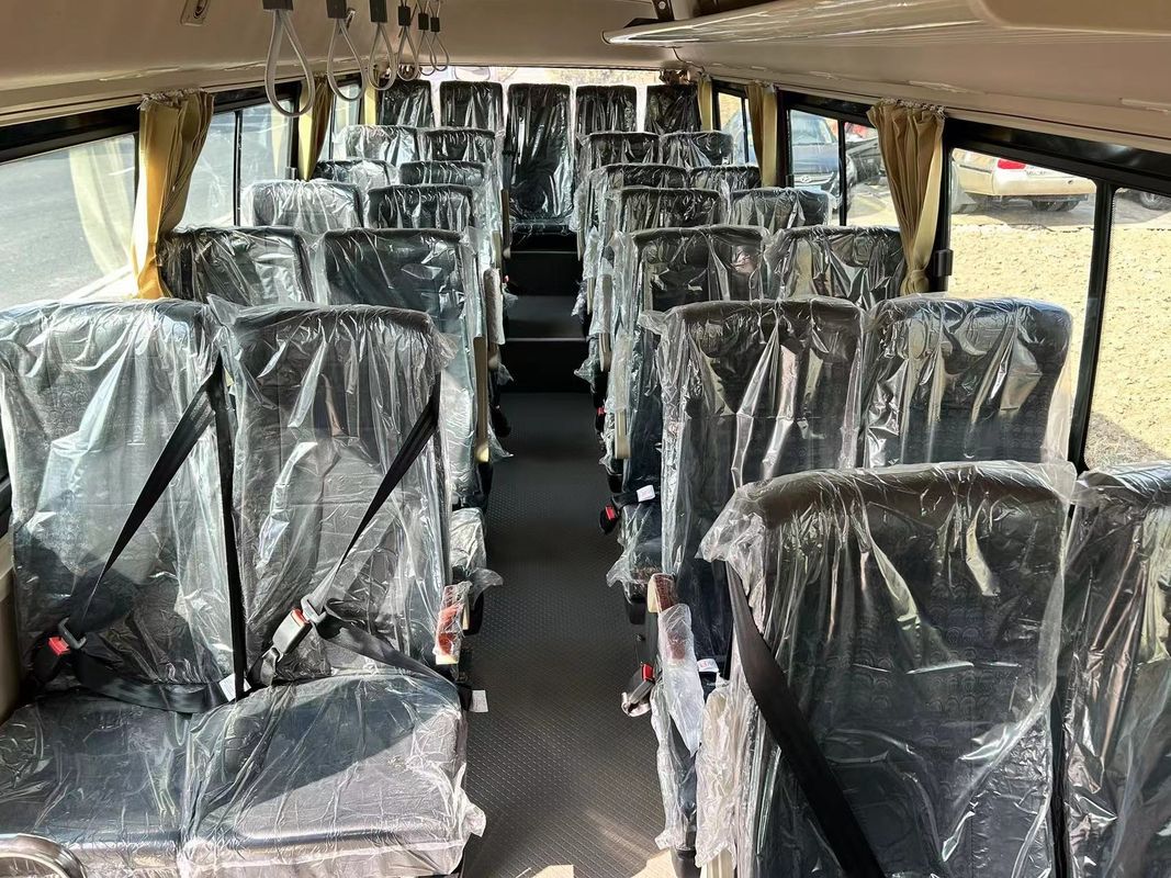 30 Sitzplätze LHD/RHD Diesel Mini-Coaster Bus mit Luxus-Design