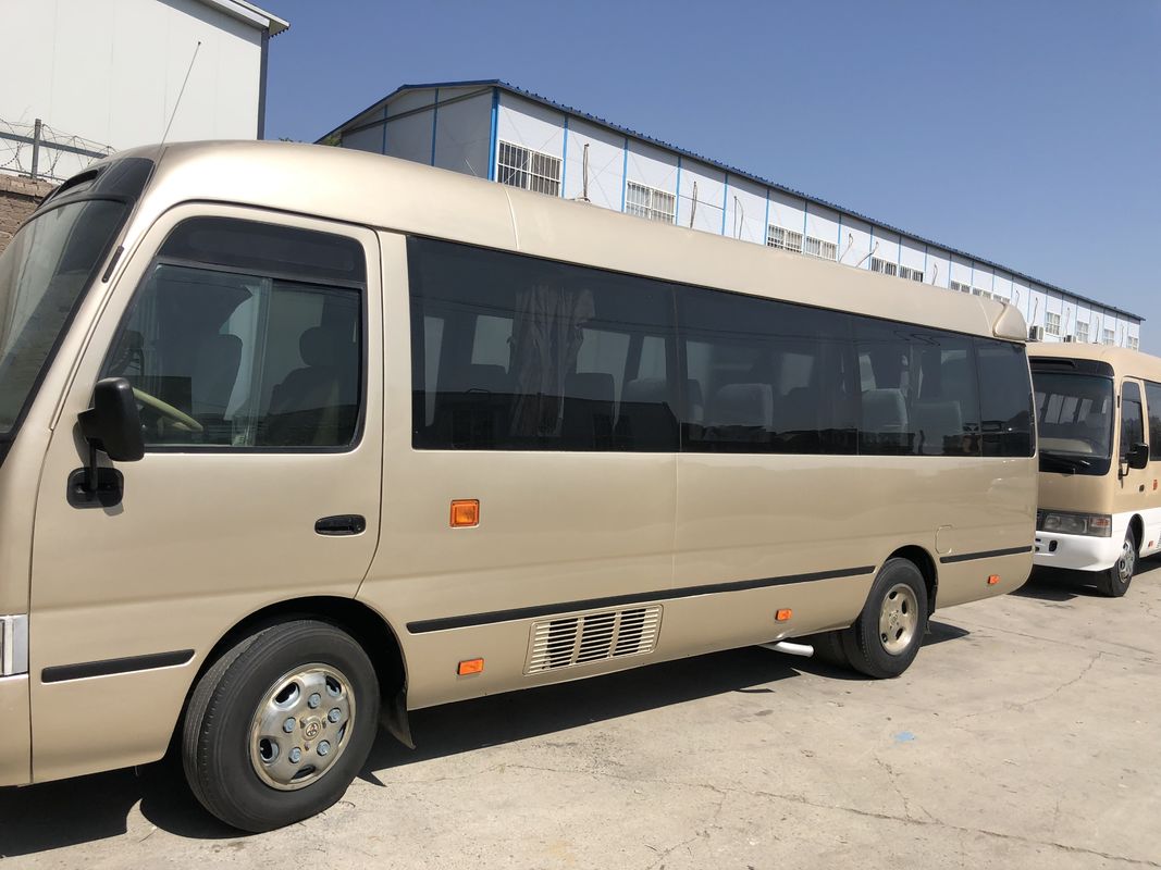 Toyota Coaster Bus 2018 30 Sitze mit Benzin- und Dieselmotor M156 Getriebe
