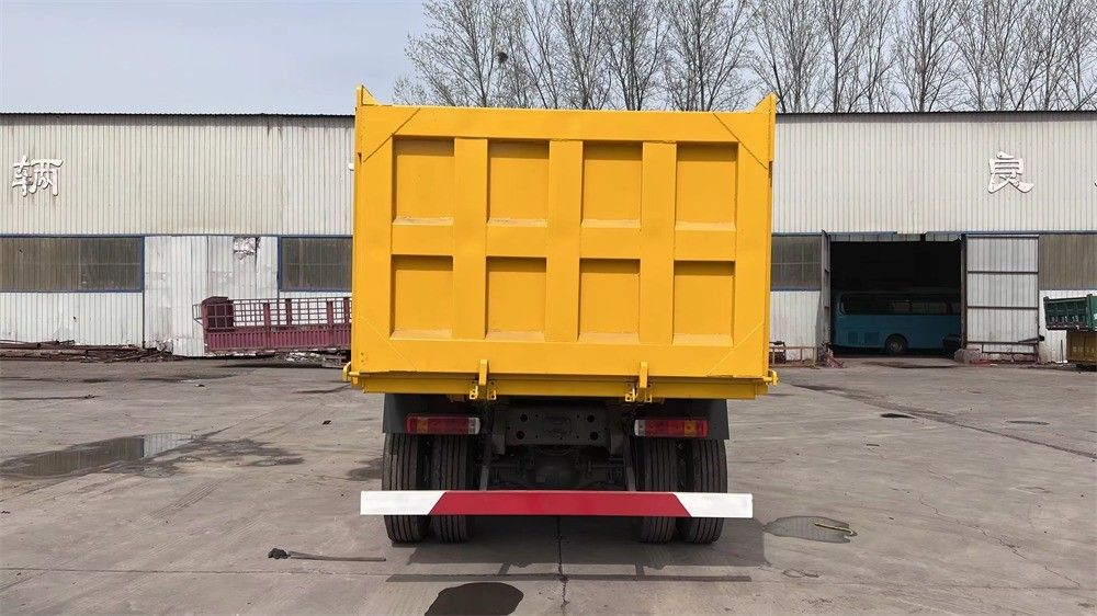 6X4 Radantrieb SINOTRUK Howo Bergbau 20 Tonnen 25 Tonnen 371 PS Kipper Truck Gebraucht Dump Truck