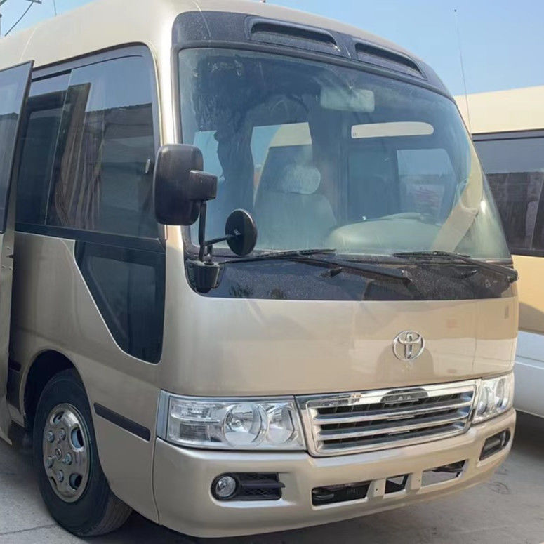 29 Sitzplätze Toyota Coaster Minibus mit Euro3 Emissionsstandard und Cummins Motor Modell