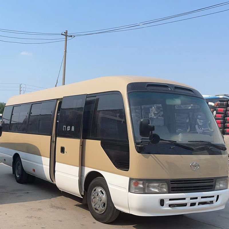 29 Sitzplätze Toyota Coaster Minibus mit Euro3 Emissionsstandard und Cummins Motor Modell