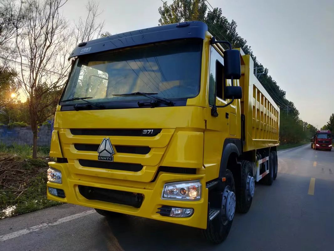 Sinotruk Howo 8x4 371 PS 450 PS 24 Kubikmeter gebrauchtes Müllkippenfahrzeug ohne ABS