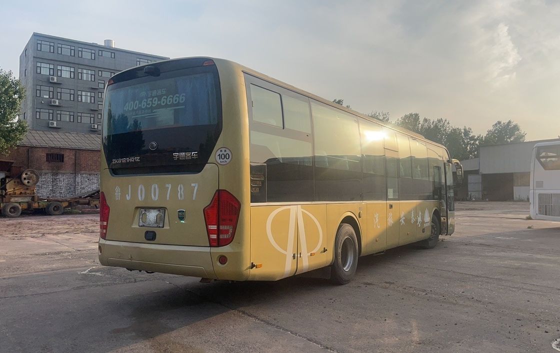 Euro 3 Emissionsstandard 65-Sitzer Bus mit 320-Liter-Tankkapazität