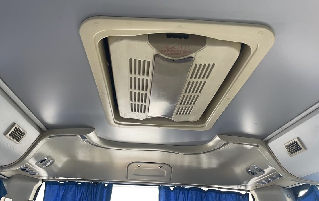 Umgebauter 65-Sitzer-Bus mit Emissionsstandard Euro 3 und Hubraum von 8,4 L