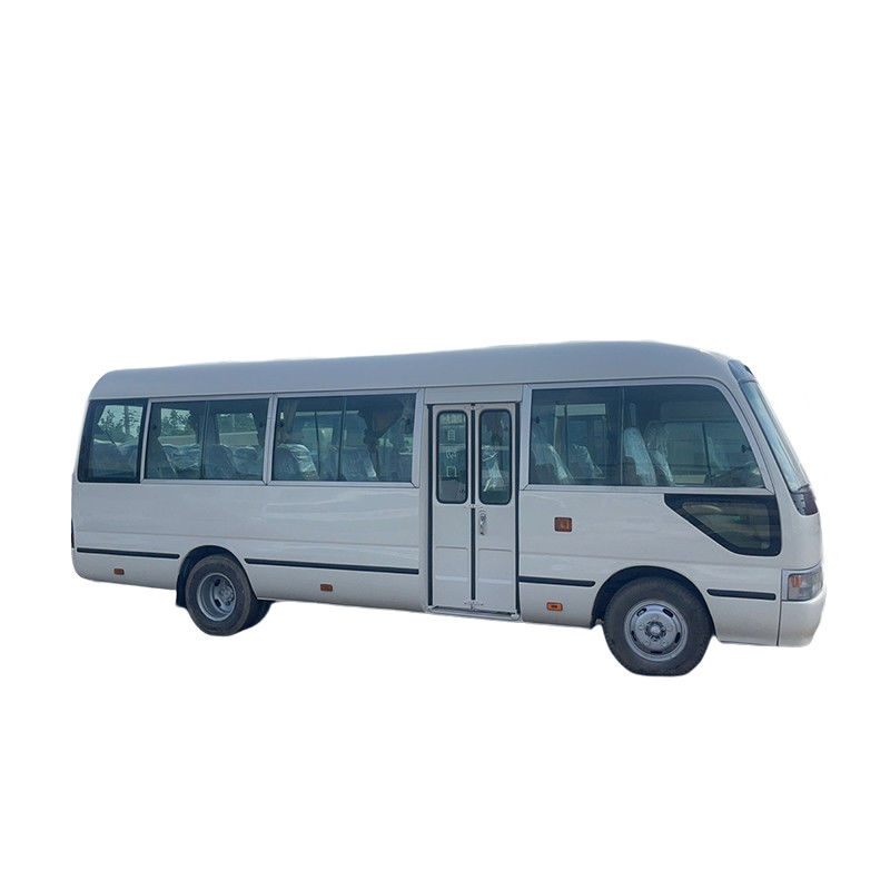 Gebrauchtes Toyota Coaster Bus mit 30 Sitzplätzen und Euro 3 Emissionsstandard in gutem Zustand