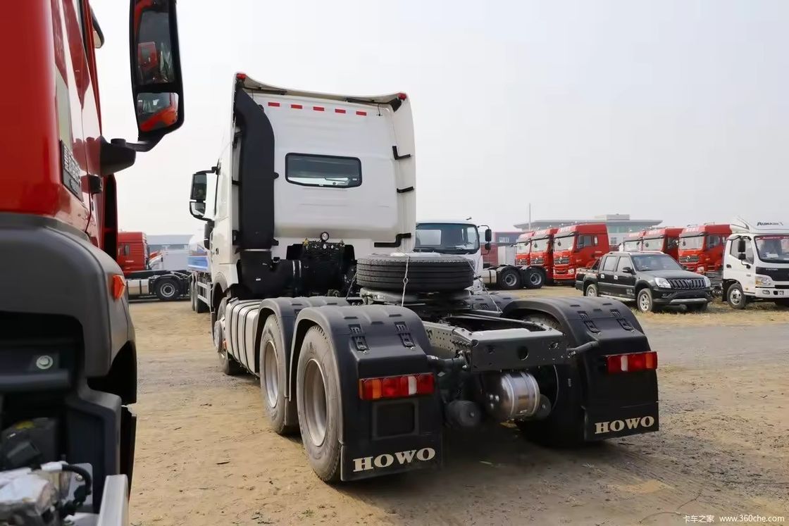 Sinotruk Howo 6x4 10 Räder Traktor LKW Gebraucht 371 PS 440 PS Zylinder 6 Reifen Nummer 10