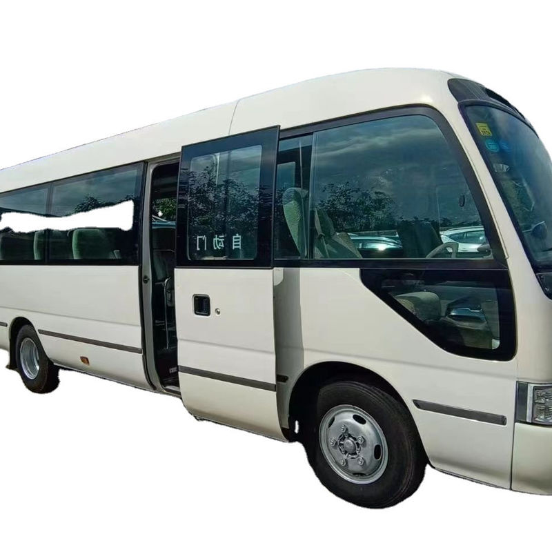 Gebrauchtes Toyo ta Coaster 30-Sitzer-Bus mit Dieselmotor in gutem Zustand und erschwinglich