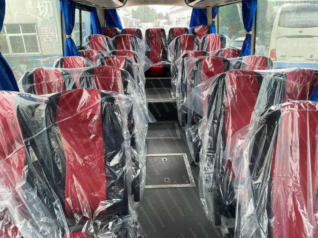 Gebrauchtes Bus mit 50 Sitzplätzen in gutem Zustand und 6300 mm Radstand in LHD Luxus Design