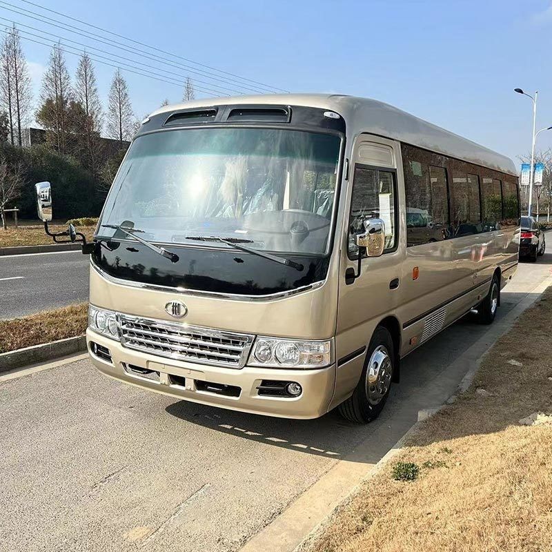 30 1-Sitzer Toyo ta Coaster Bus mit 4L-Motorkapazität Euro 2 Emissionsstandard und 1