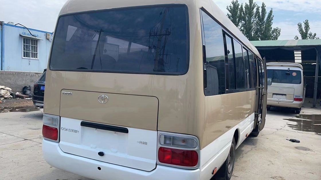 Afrikas heißester renovierter 29-Sitzer Toyota Coaster Bus mit 15B-FT Motor Modell