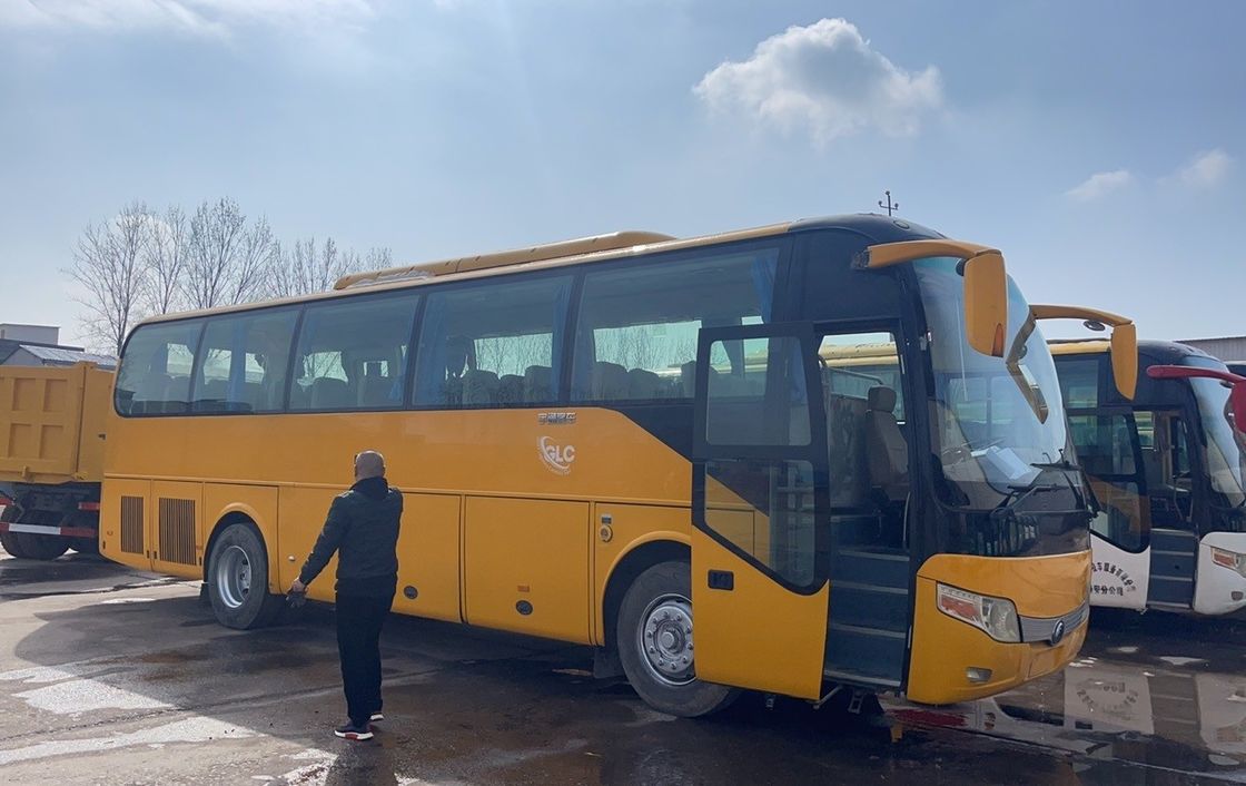 51-Sitzer Luxus-Passagierbusse mit hinteren Motoren