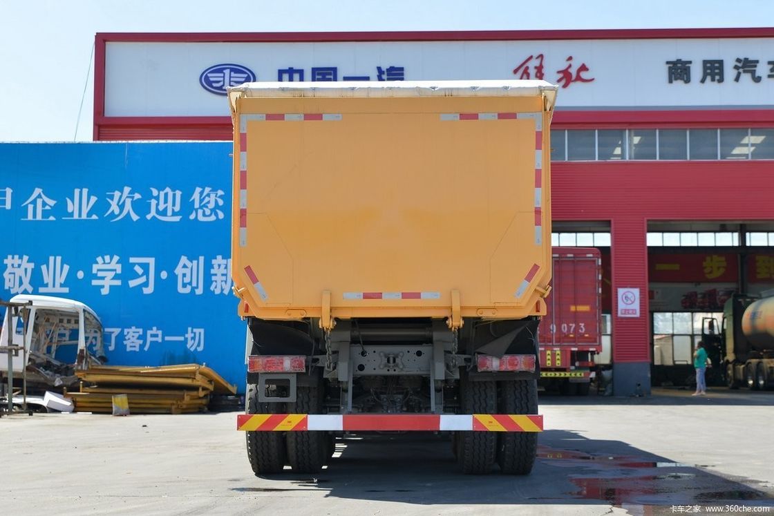 Dieselkraftstoff Typ 440 PS Sinotruk Sitrak C7h 4X2 6X4 8X4 40 Tonnen 12-Rad-Dump Truck