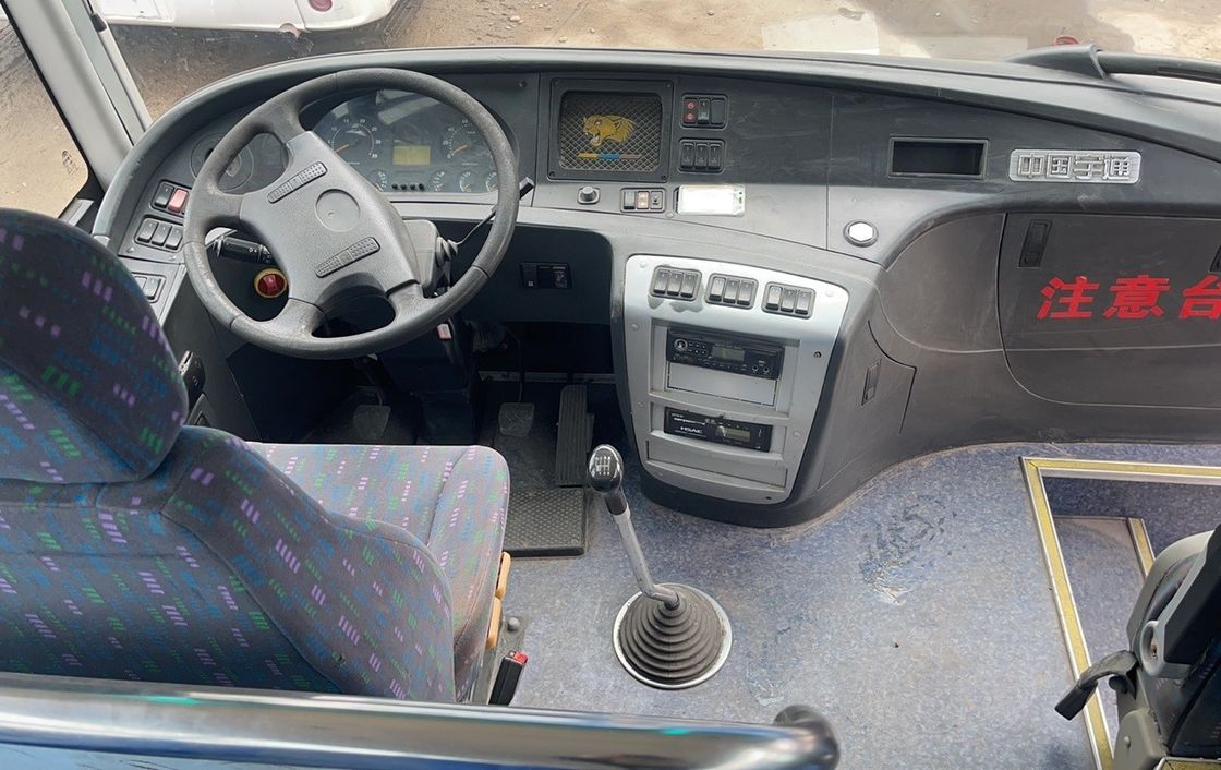 50 Sitzplätze RHD Yu Tong Bus Rechtslenker Fahrrad Reisebusse Reisebus für Kundenanforderungen