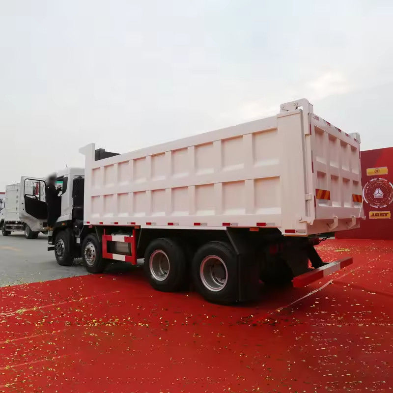 40 Tonnen 450 PS oder gebrauchte Abstoßfahrzeuge Sinotruck Howo 8x4 Maximaldrehmoment Nm ≥ 2500Nm