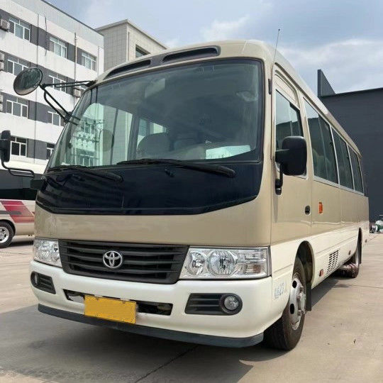 7005*2040*2785mm Toyota Coaster 30-Sitzer-Minibus mit einer Kapazität von 17-30 Plätzen