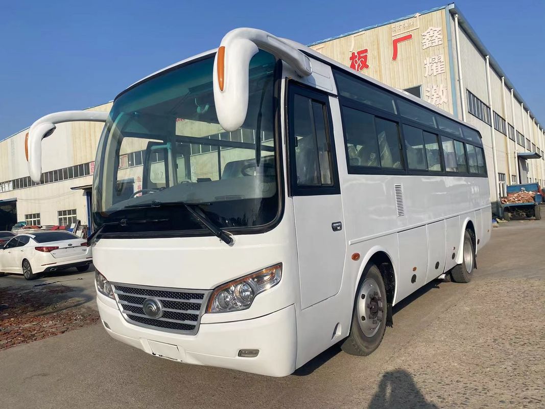 Komfortable Luxussitze und Euro 3 Emissionsstandard 35 Sitz-Bus für Sie