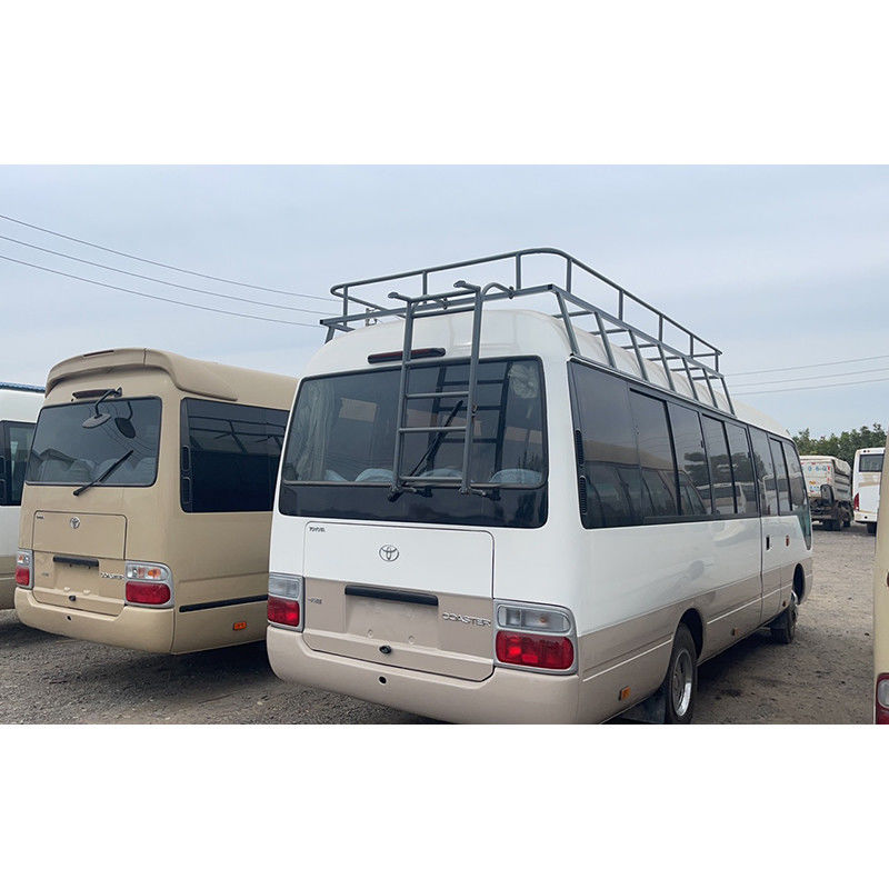 4000 Einheiten Dieselmotor Weiß TOYO TA Coaster Minibus für den Passagiertourismus