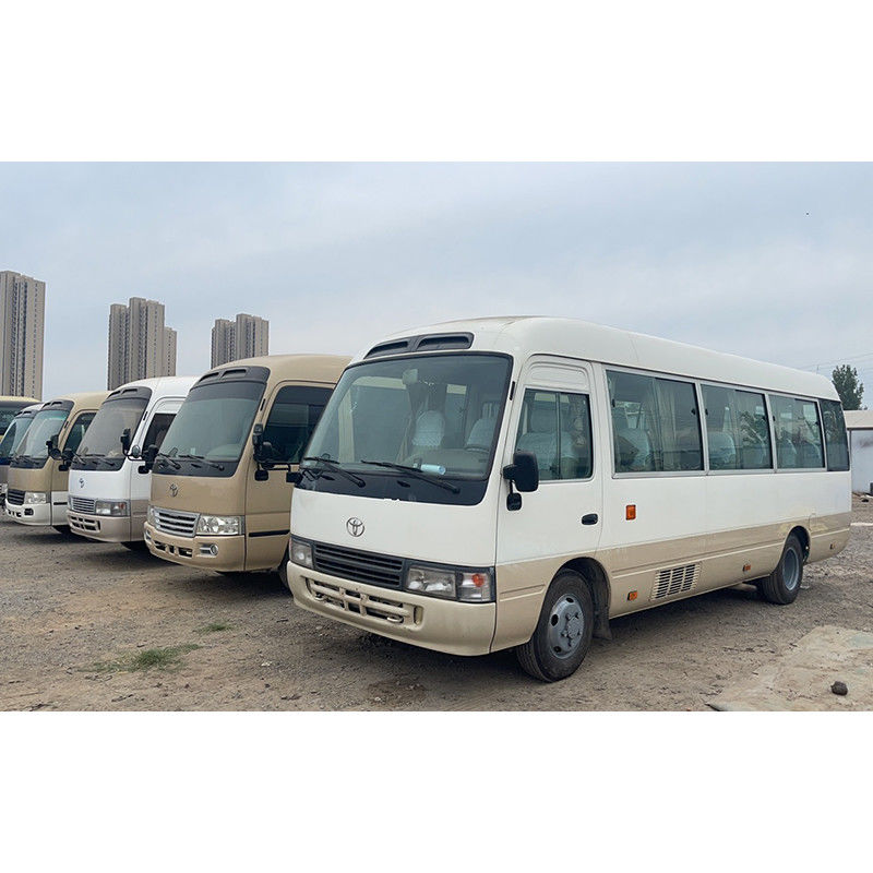 4000 Einheiten Dieselmotor Weiß TOYO TA Coaster Minibus für den Passagiertourismus
