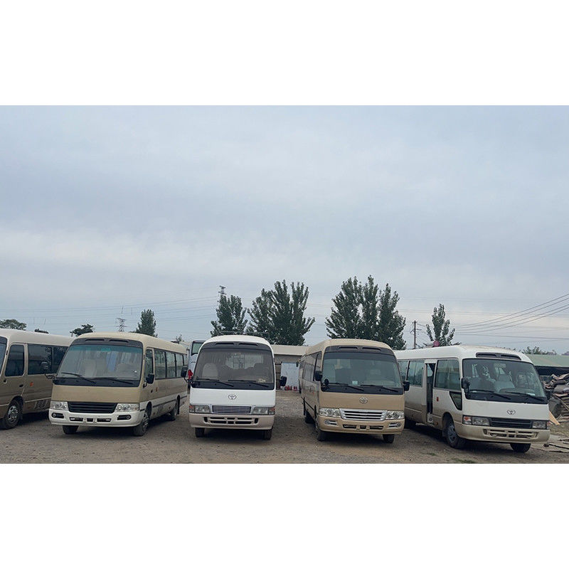 4000 Einheiten Dieselmotor Weiß TOYO TA Coaster Minibus für den Passagiertourismus
