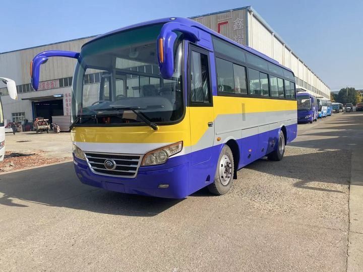 7m 35 Sitzplätze Frontmotor Gebraucht Bus LHD Lenkposition und maximale Geschwindigkeit 71 bis 90 km/h