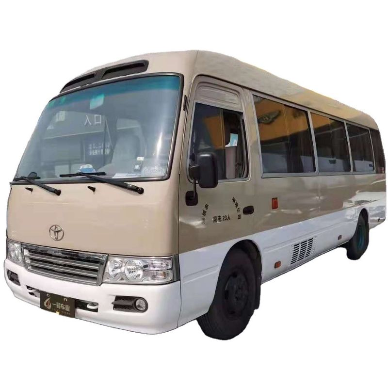 Toyota Coaster Diesel 30-Sitzer Bus mit Handgetriebe und maximaler Geschwindigkeit von 120 km/h