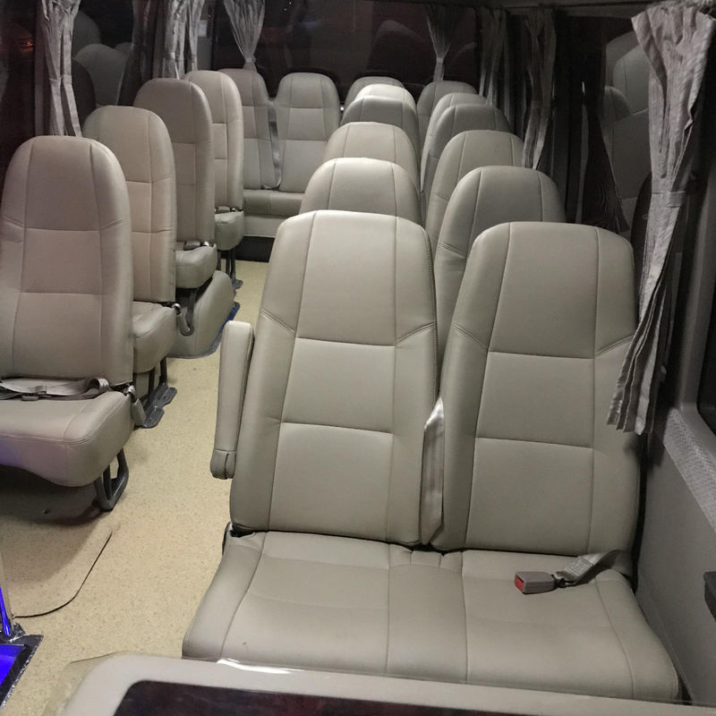 28 Sitzplätze Toyo ta Coaster Passagierbus nach Kundenwunsch