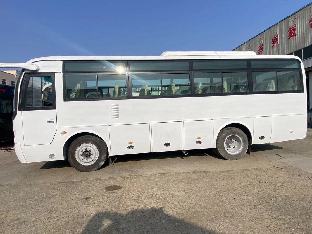 Dieselmotorfahrerbus mit Kraftstofftyp Diesel und Höchstgeschwindigkeit 111 130 km/h